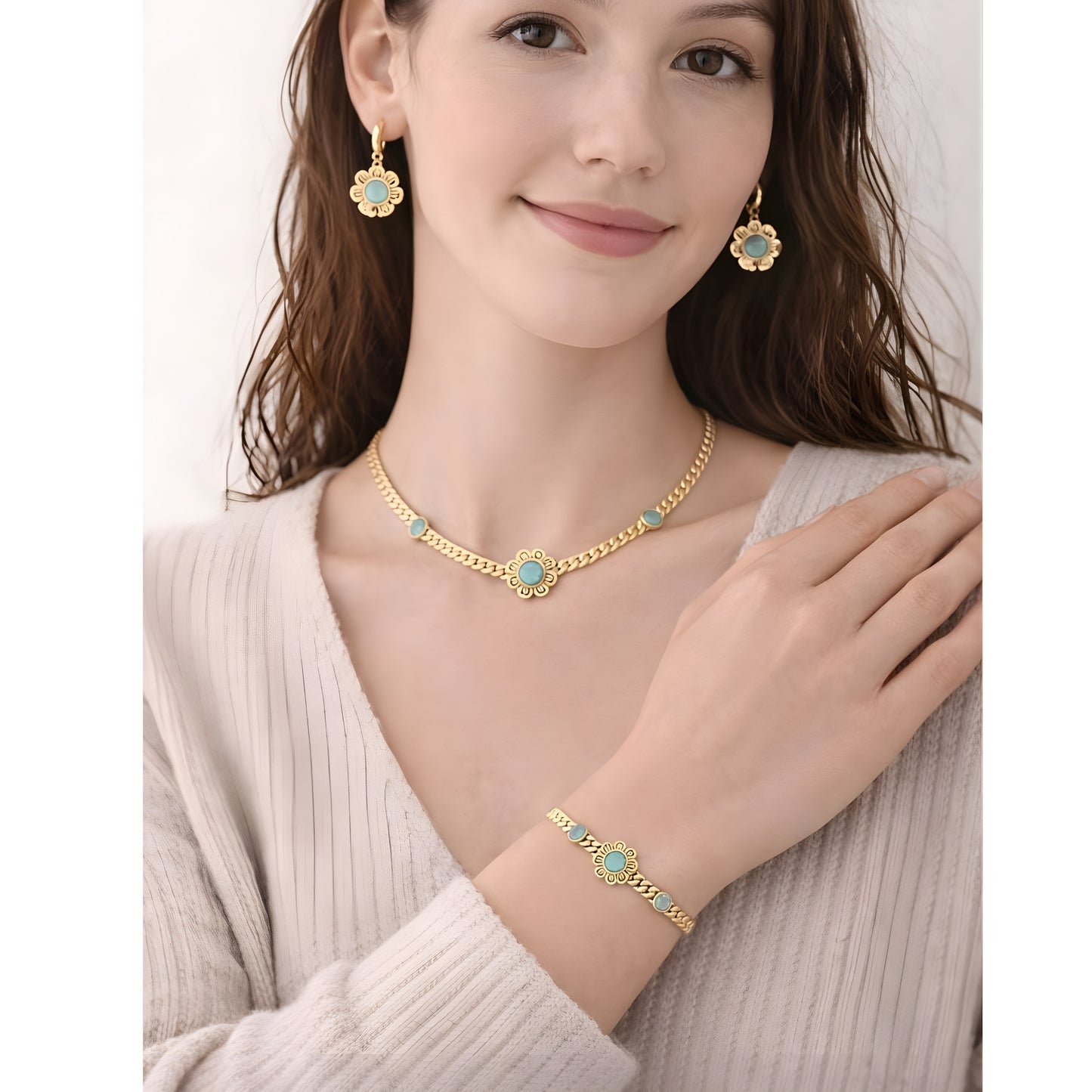 Minimal Gold Cross Necklace for Women – Simple Christian Pendant Necklace, Everyday Faith Jewelry Gift