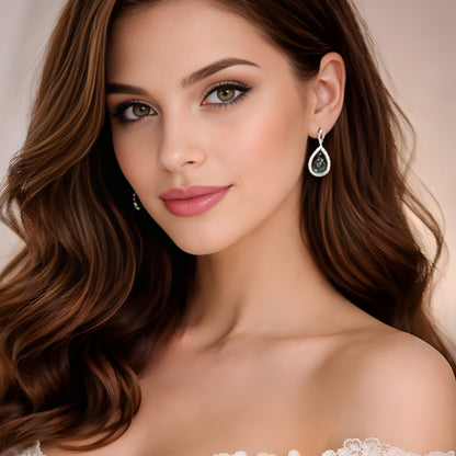 Green Stone Pendant Necklace – Minimalist Gold Color Chain, Dainty Everyday Jewelry Gift for Women