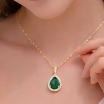 Green Stone Pendant Necklace – Minimalist Gold Color Chain, Dainty Everyday Jewelry Gift for Women
