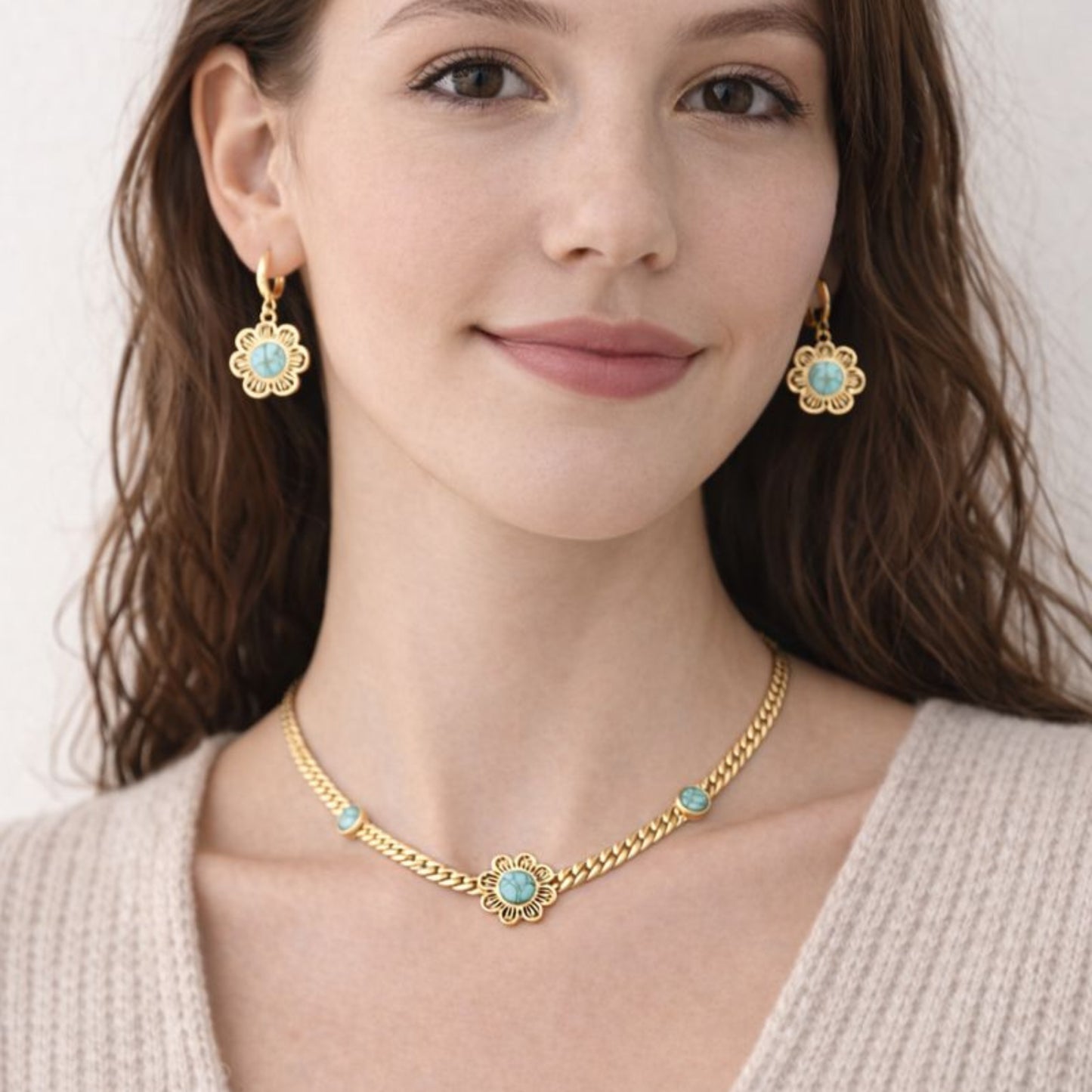 Minimal Gold Cross Necklace for Women – Simple Christian Pendant Necklace, Everyday Faith Jewelry Gift