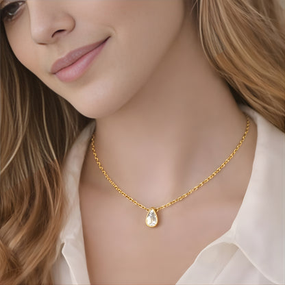 Minimal Gold Teardrop Necklace for Women | Dainty Gold Pendant Necklace | Everyday Elegant Jewelry Gift